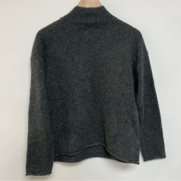 NWT Lou & Grey Party Animal Graphic Sweater Charcoal Gray Rainbow Pullover Small - Picture 8 of 10